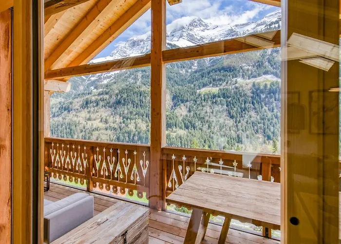 Montagnier B62, Indoor Pool And Spa