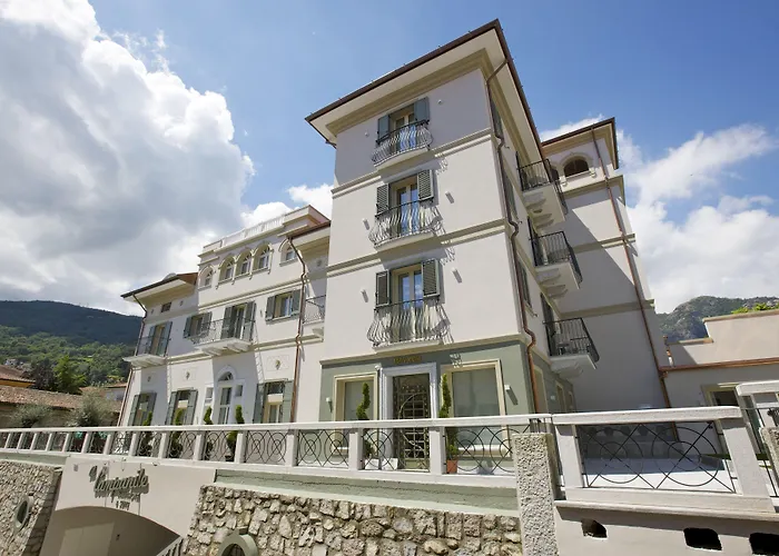 Hotel Al Campanile - Luxury Suites&Apartments