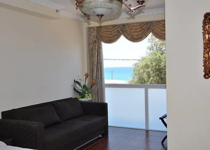 Hotel Suites Bat Yam
