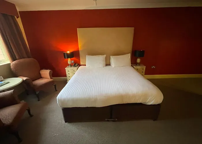 Cwrt Bleddyn Hotel & Spa