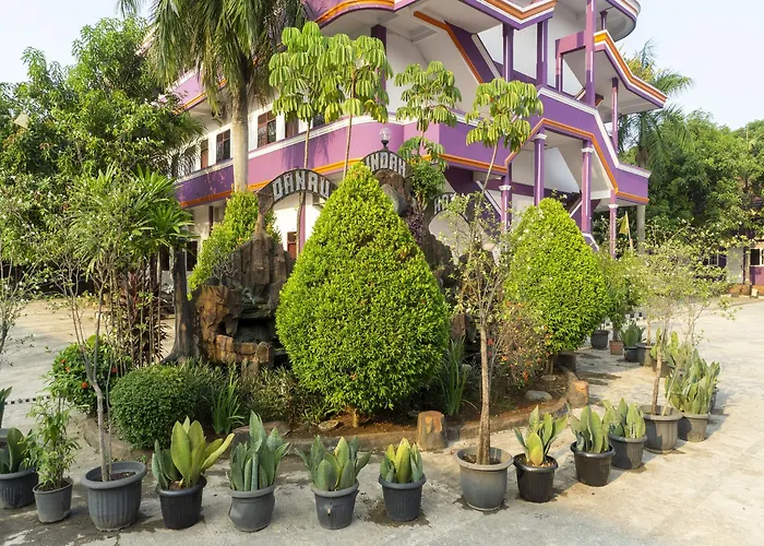 Super Oyo 3978 Hotel Danau Indah