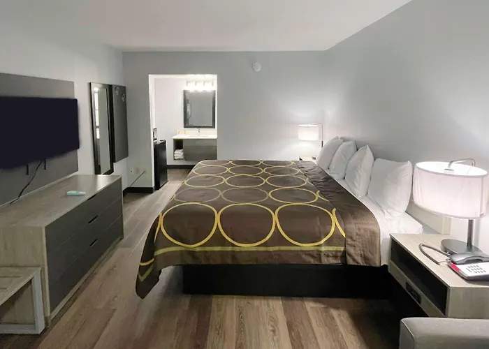 Super 8 By Wyndham Pigeon Forge Downtown