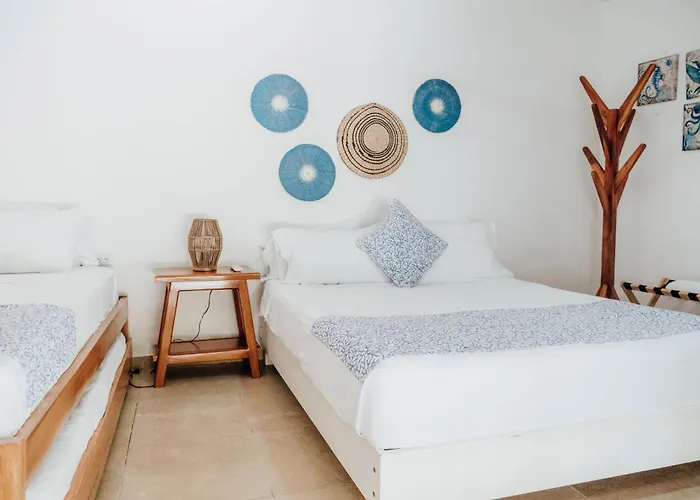 Hotel Carey Beach Baru
