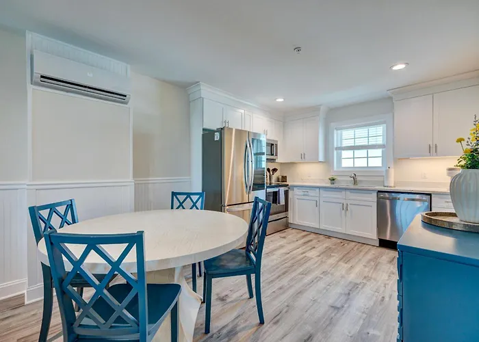 1006 Queen Suite, 1St Floor Cove