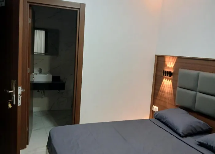 Yaya Hostel