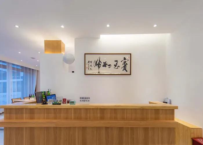 Shangri-La Jingyue Homestay