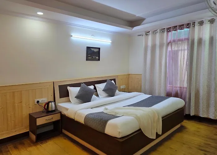 Newlands Homestay Near Mall