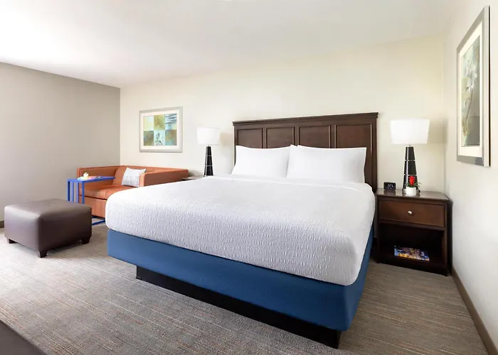 Hampton Inn Naples-Central