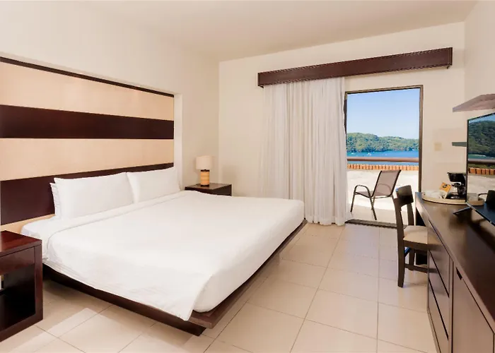 Villas Sol Hotel And Beach Resort