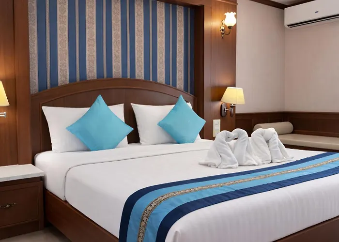 The Lion King Hotel By Thai Baan Ozone Udonthani