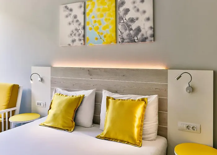 Carine Hotel Park