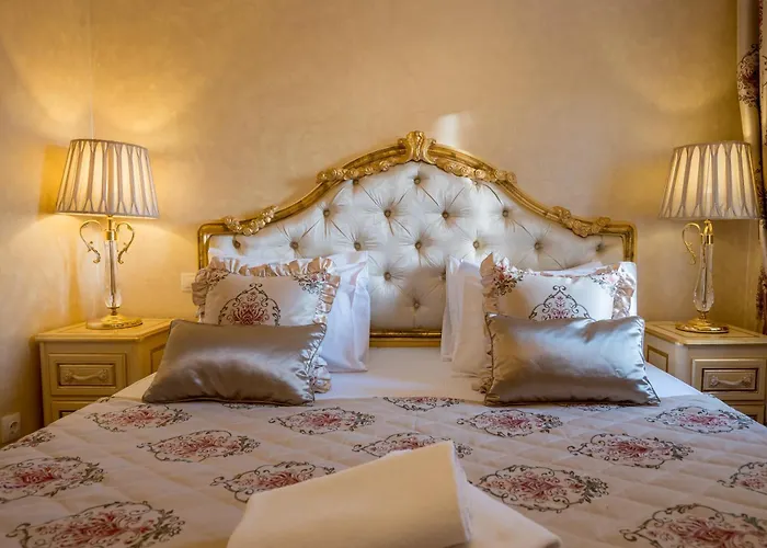 Conte Hotel & Restaurant