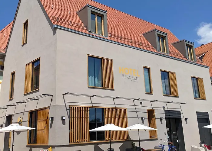 Hotel-Weingut Bernard Sulzfeld am Main