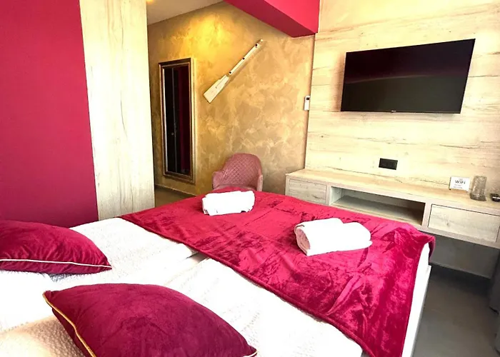ECHO Boutique Rooms