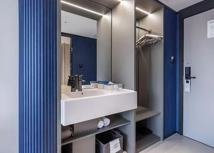 Atour Light Hotel Kunming Dongfeng Plaza Beijing Road