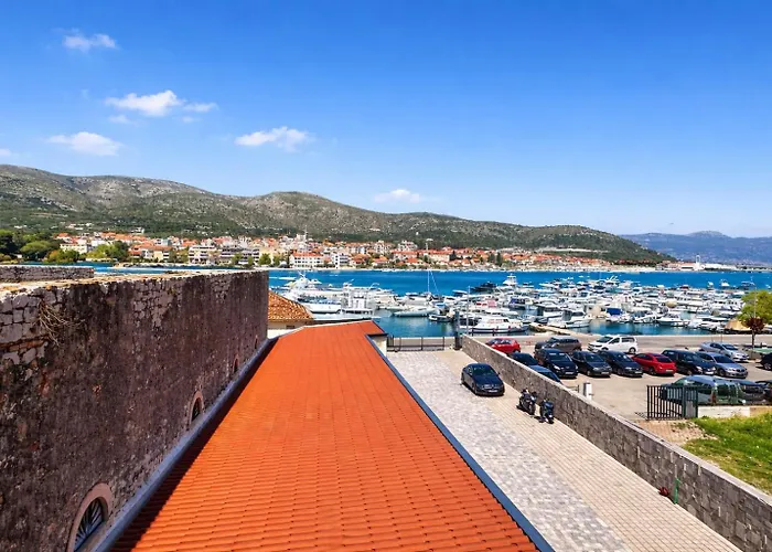 Boutique Rooms Malo More - Old Town&Parking