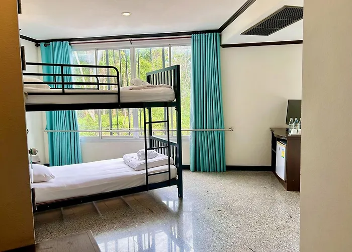Green House Hotel