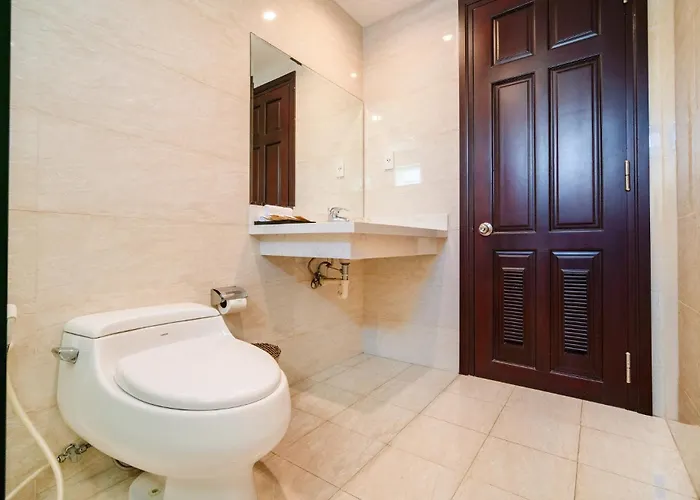 Galliot Hotel Nha Trang