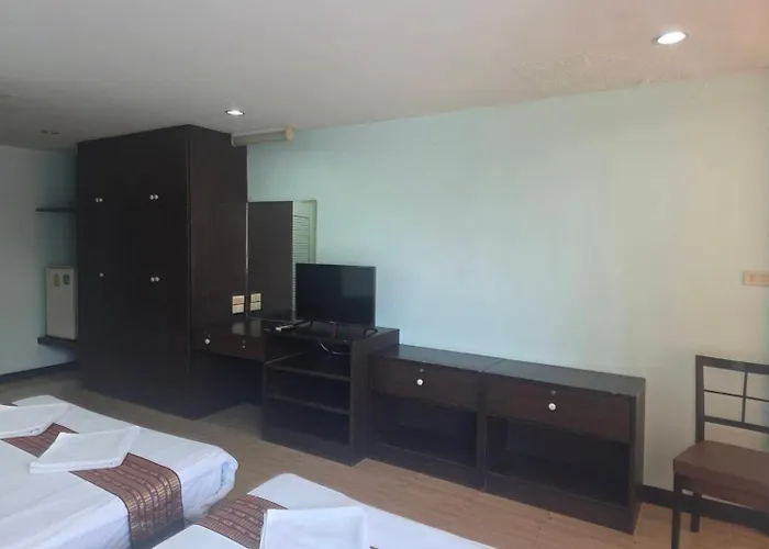 Cha-Am Fish Star Hotel