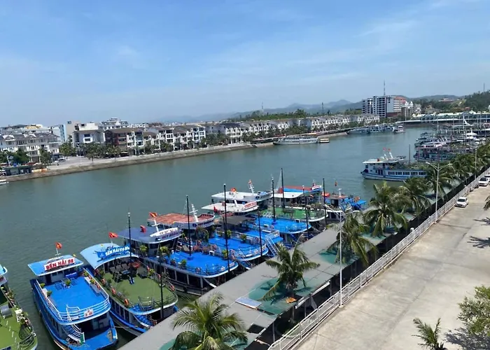 Ha Long Land Hotel