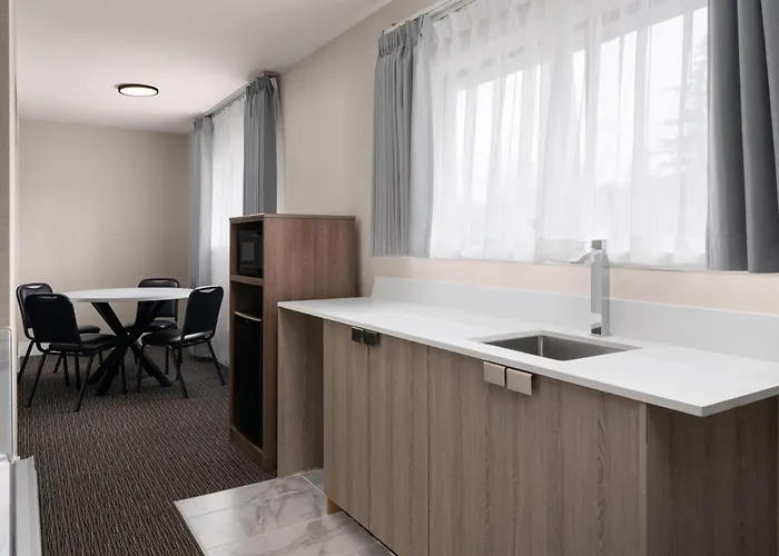 Anchor Inn&Suites, BW Signature Collection