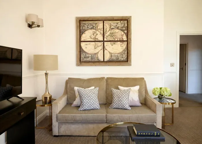 Collingham Serviced Apartments