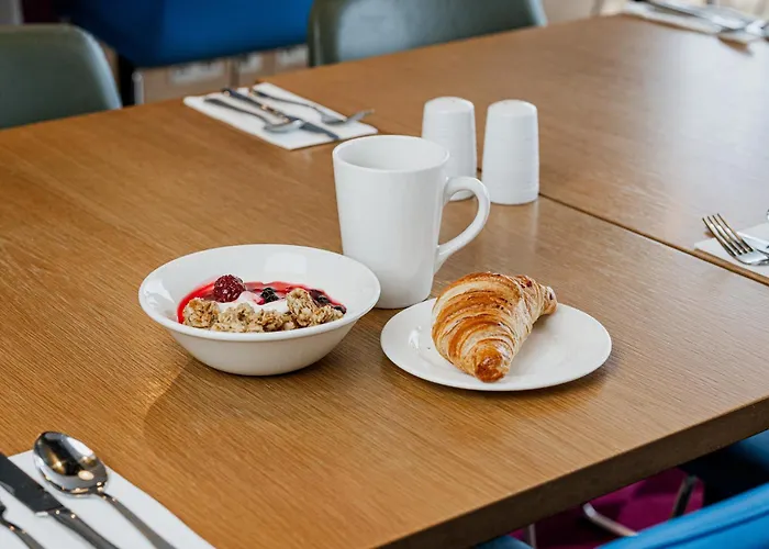 Holiday Inn Express Aberdeen Airport By Ihg