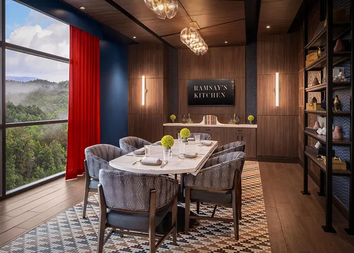 Harrah'S Cherokee Valley River Hotel & Casino - A Caesars Rewards Destination