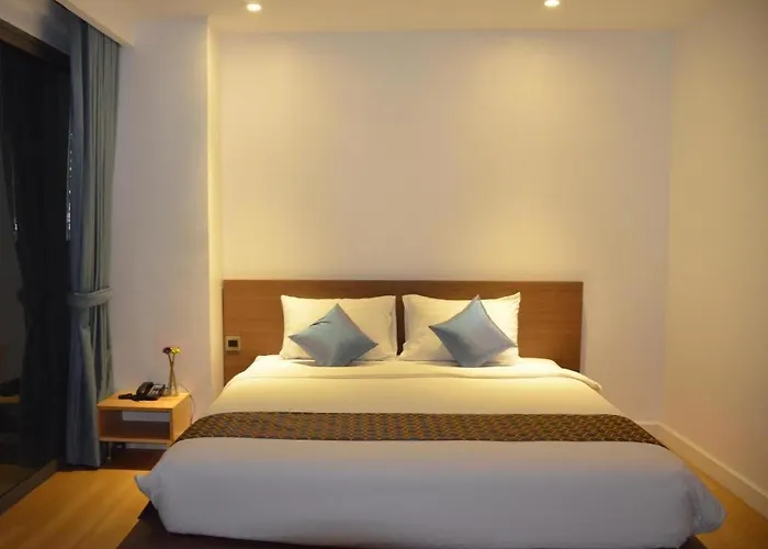 The Scenery City Hotel