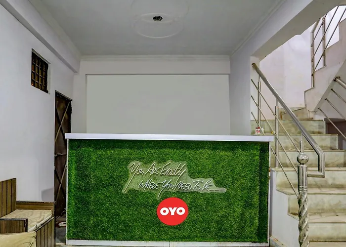 Hotel O Guru Ji Residency