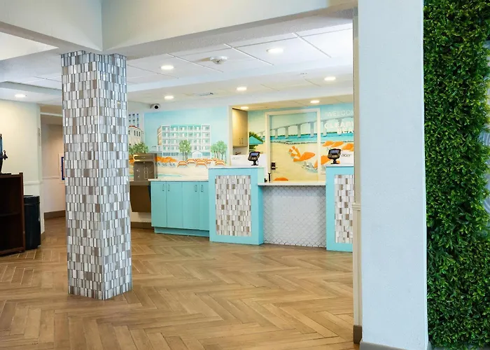 Dolphin Sands Clearwater Beach, An Ascend Collection Hotel