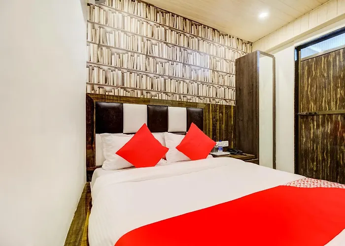 Oyo Flagship Hotel Qubic