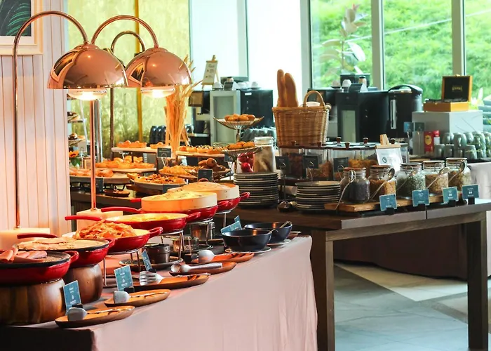 Wyndham Grand Nai Harn Beach Phuket