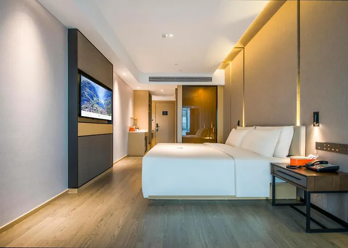 Atour Hotel Dongguan Humen Avenue