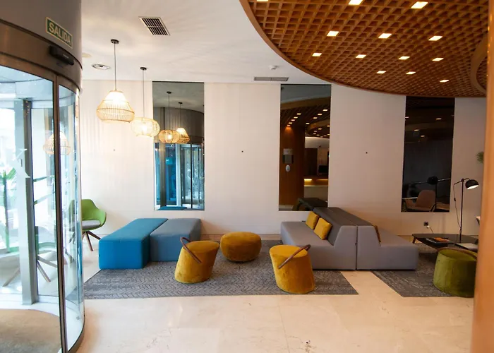 Silken Luis de León Hotel