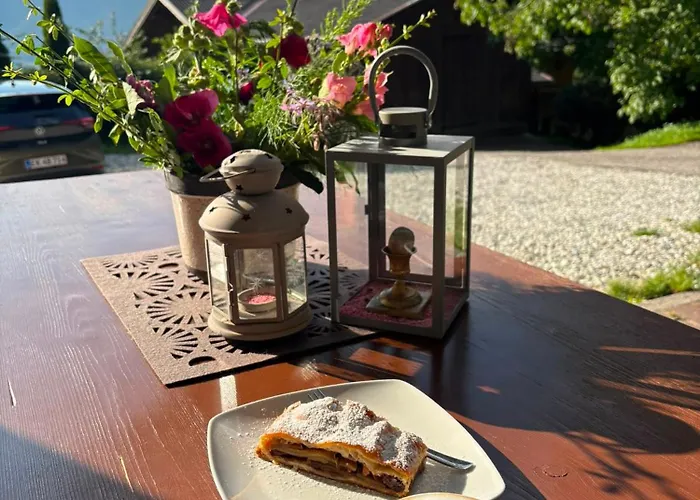 Biogasthaus Plonerhof "Sweet Dolomites View"