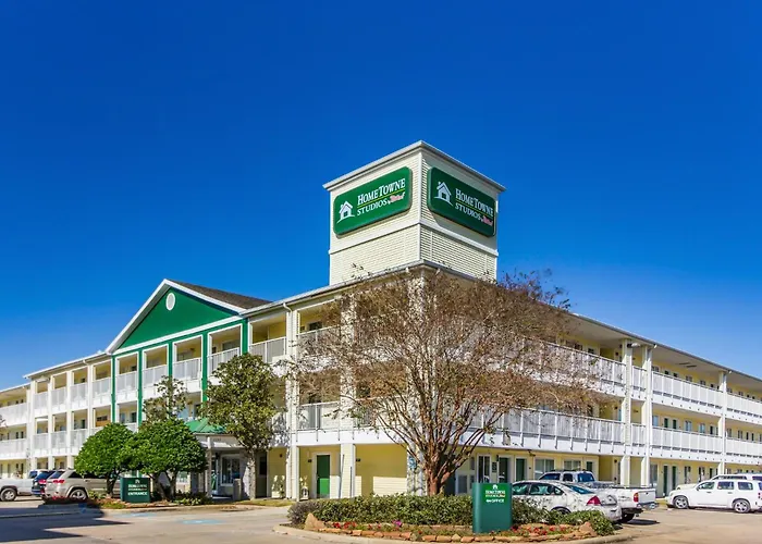 Hometowne Studios By Red Roof Houston - West Oaks - Energy Corridor
