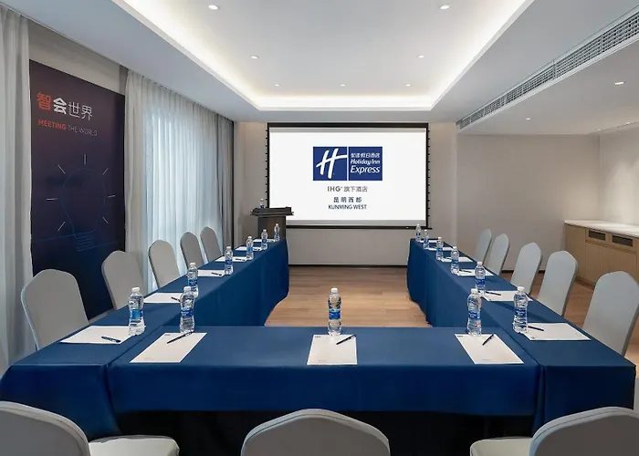 Holiday Inn Express Kunming West By Ihg