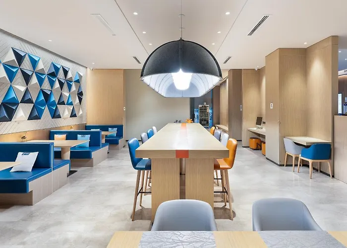 Holiday Inn Express Kunming West By Ihg