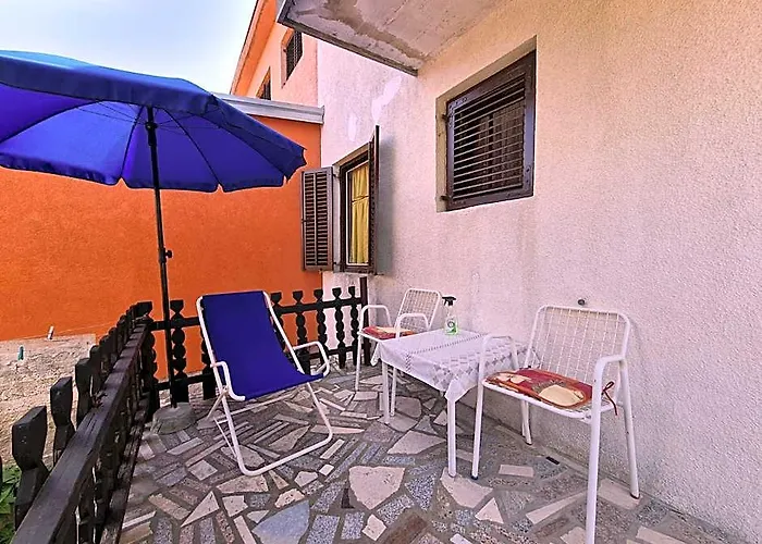 Apartment 1397