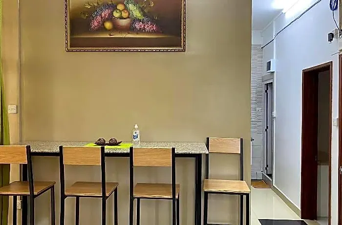 Champs De Mars Apartment