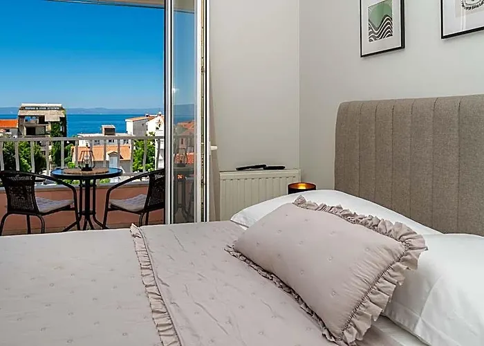Rossa Apartment