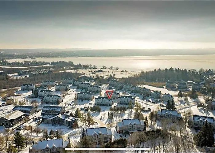 Cap Magog! Pres Du Lac Memphremagog Et Mont Orford