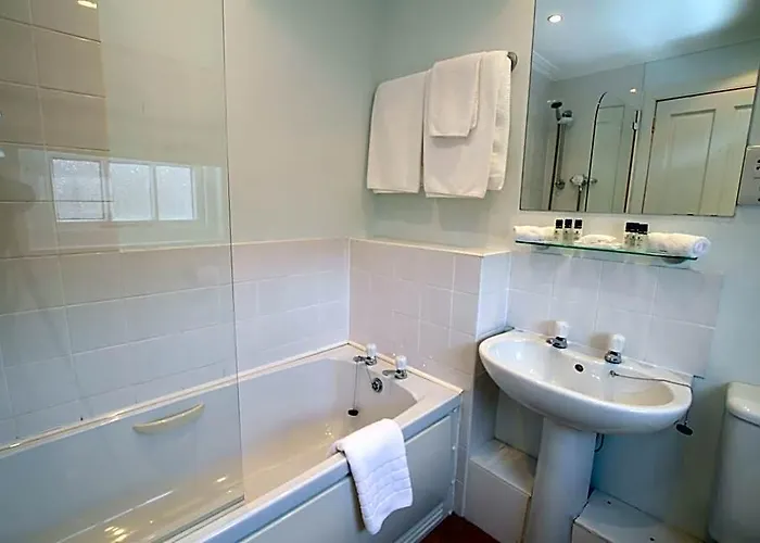 The Colonsay Hotel