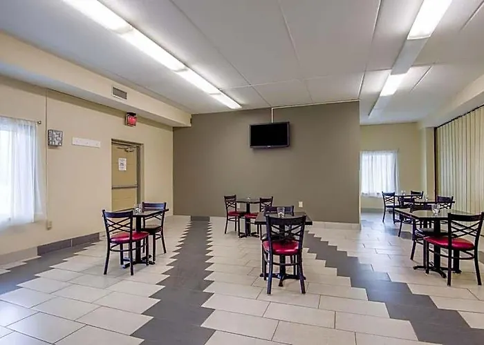 Econo Lodge Forest City