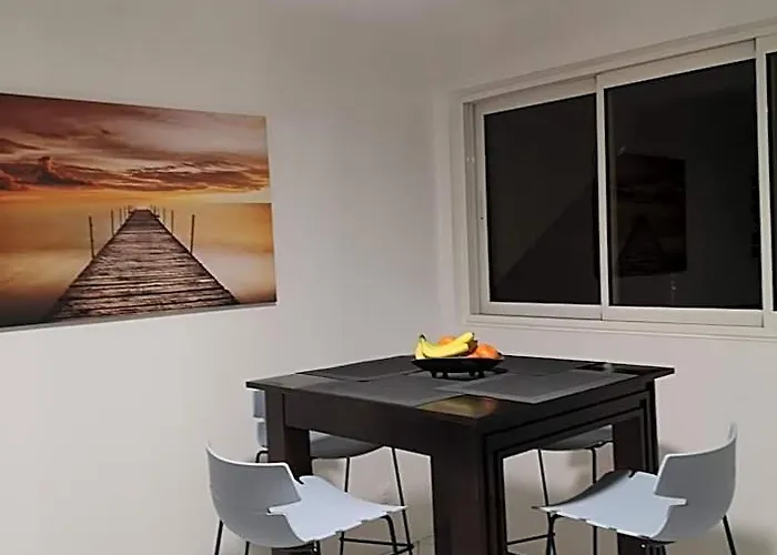 Appartement Calme A Gosier Au Centre De L'Ile