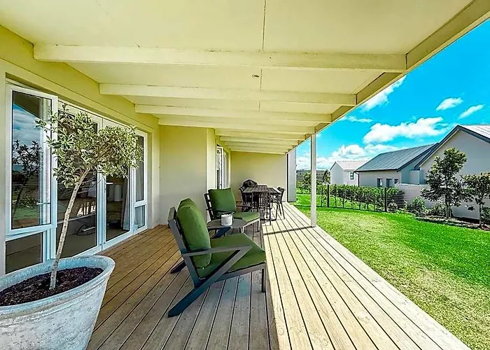 Barons View 2-Bedroom Getaway In Plettenberg Bay