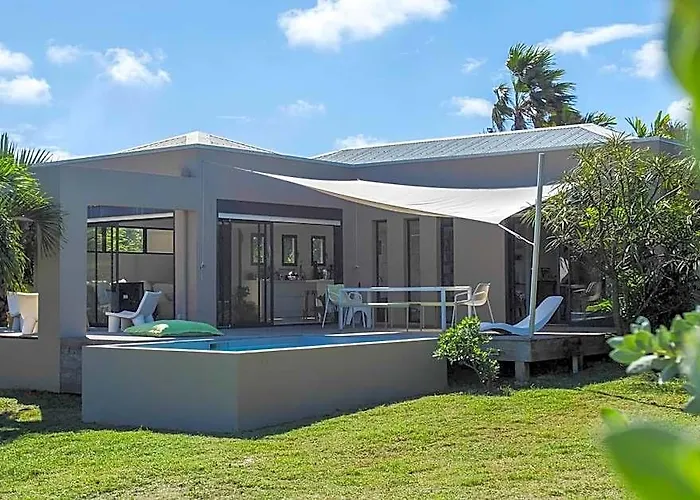 Villa Tiki