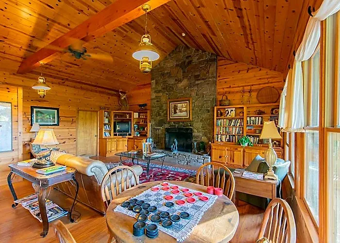 Mt. Mitchell Eco Retreat