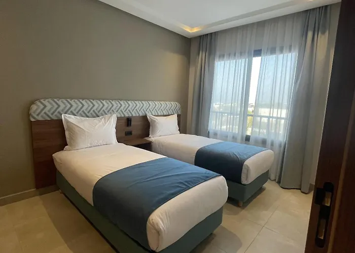 L'Escale Suites - Tamuda Bay By 7Av Hotels